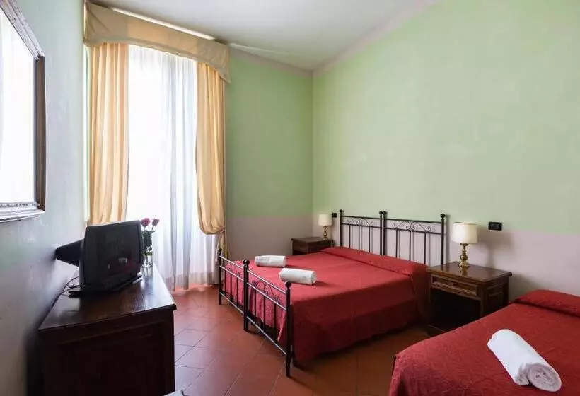 اتاق استاندارد چهار تخته, Domus Sessoriana