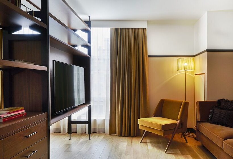 Полулюкс, Eaton Dc