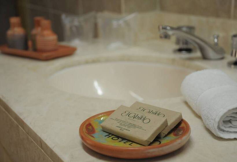 スタンダードトリプルルーム, El Cabildo