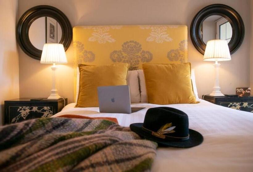 スタンダードシングルルーム, Emmet