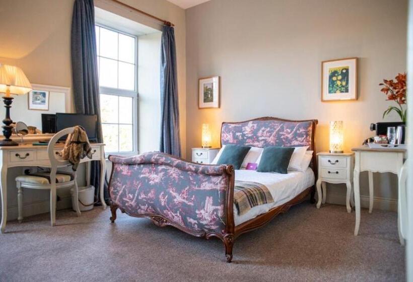 スタンダードルーム, Emmet