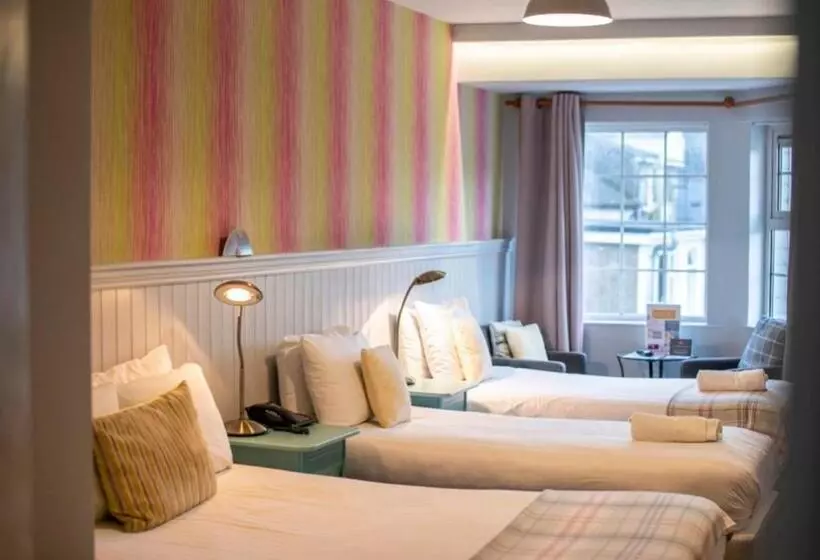 Habitación Triple Estándar, Emmet