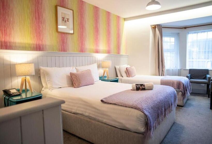 クラシックルーム, Emmet