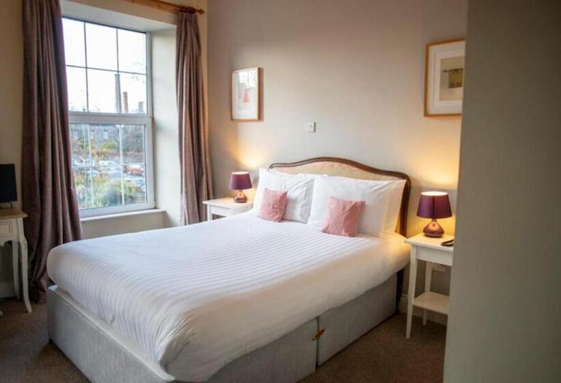 スタンダードルーム, Emmet