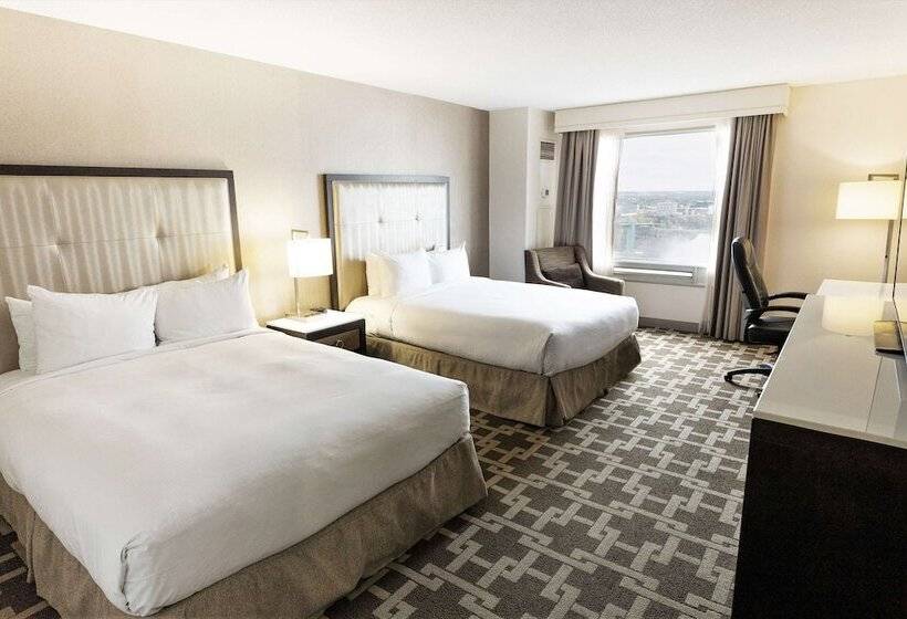 ２ダブルベッドのスタンダードルーム, Hilton Niagara Falls/fallsview Hotel & Suites