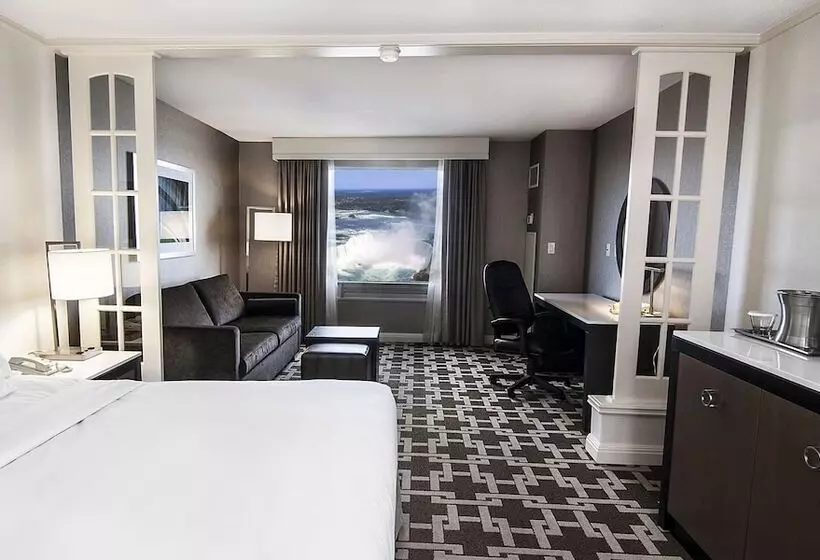 استودیوی استاندارد با تخت دوبل, Hilton Niagara Falls/fallsview Hotel & Suites