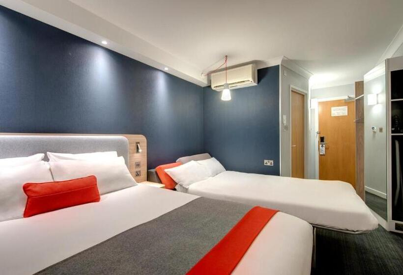 Номер Стандарт, Holiday Inn Express Edinburgh   Leith Waterfront, An Ihg