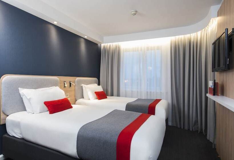 Номер Стандарт, Holiday Inn Express Edinburgh   Leith Waterfront, An Ihg