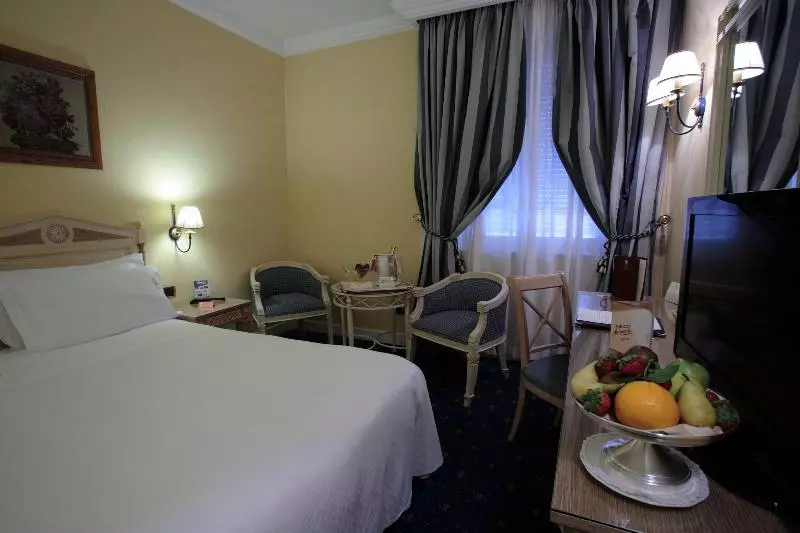 اتاق لوکس, Baymont By Wyndham Fort Myers Central