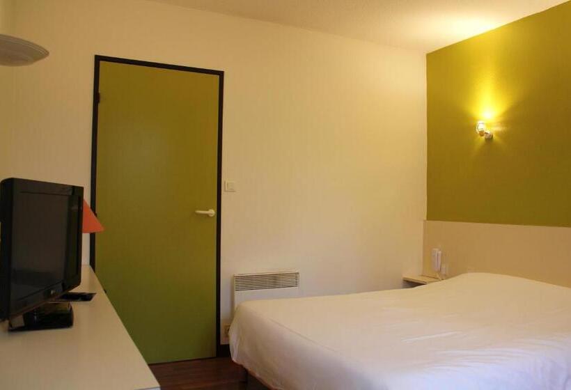 חדר סטנדרט לשלושה, Logis Les Provinciales