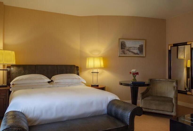 غرفة إدارية فردية, Lord Bagenal Inn