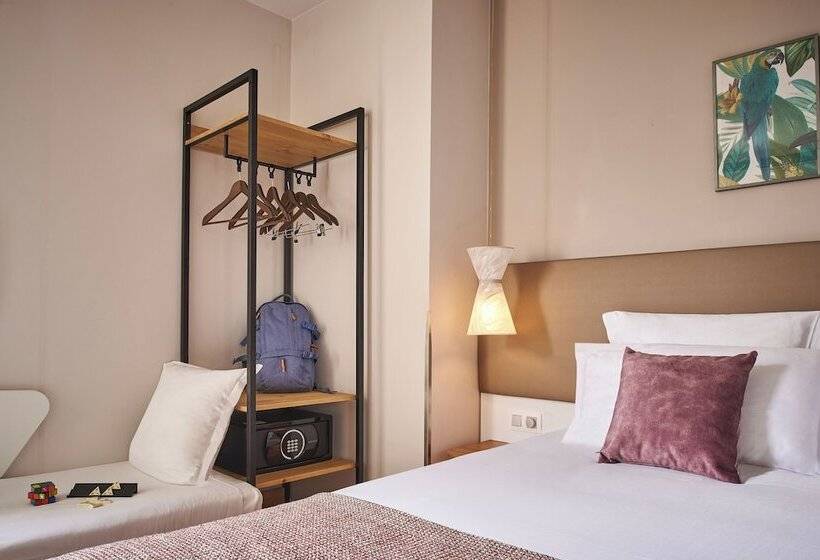 اتاق پرمیوم, Magenta 38 By Happyculture