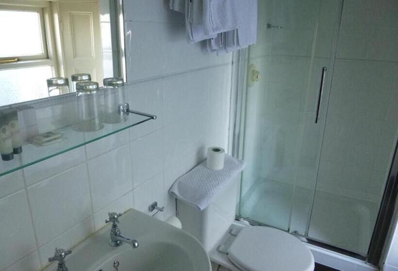 标准间, Riverbank House