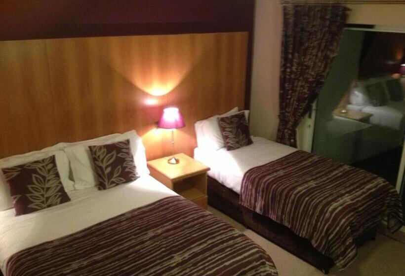 غرفة بريميوم, Royal Court