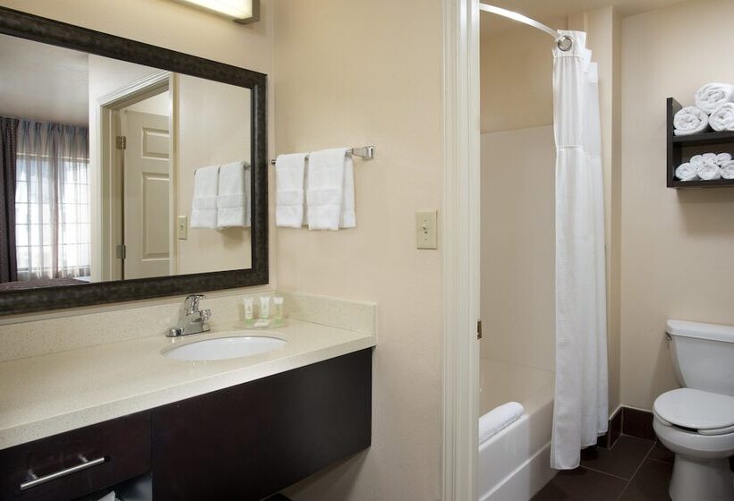 Люкс, Staybridge Suites Myrtle Beach Fantasy Harbour, An Ihg