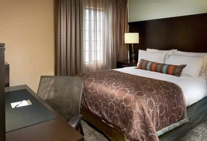 身障者適用スイートルーム, Staybridge Suites Myrtle Beach Fantasy Harbour, An Ihg