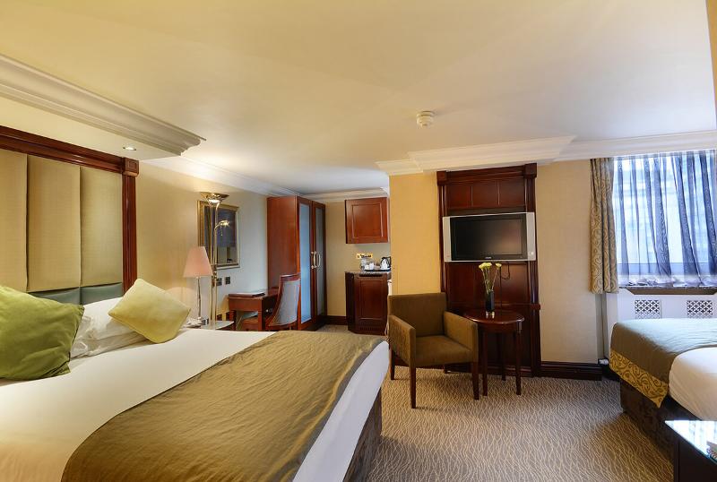 デラックストリプルルーム, Montcalm Chilworth Townhouse, Paddington