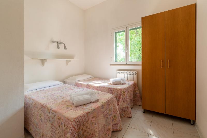 스탠다드 룸, The Riverside Park