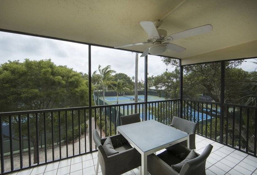 Вилла 2 Спальни, South Seas Resort