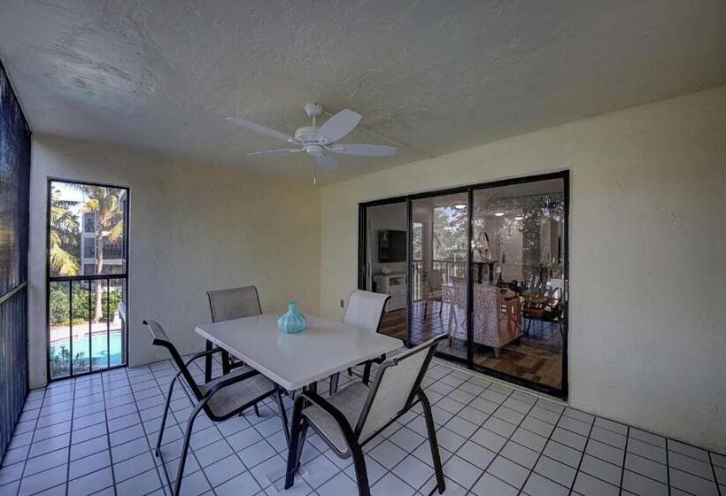 ‫فيلا غرفة نوم واحدة, South Seas Resort