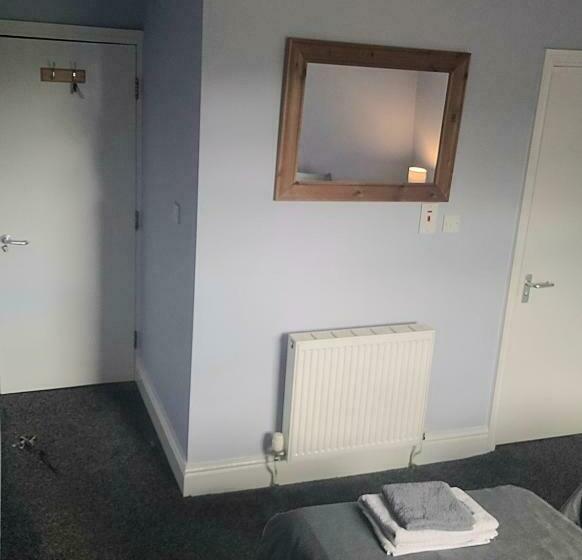 Номер Стандарт Вид на Сад, The Glazebury Bar And Restaurant With Accommodation