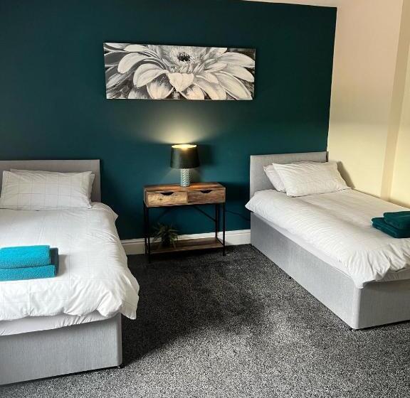 Номер Стандартный с Видом, The Glazebury Bar And Restaurant With Accommodation