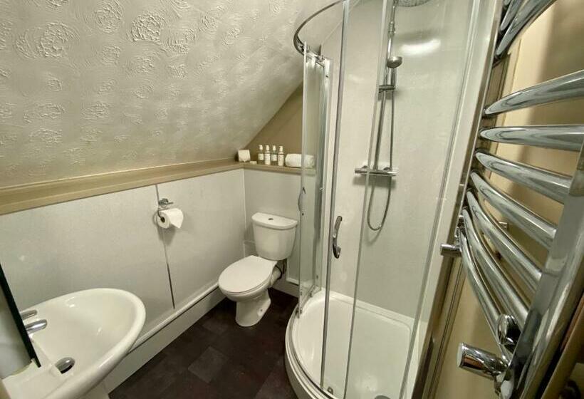 キングサイズベッドのスタンダードルーム, The Lion At West Pennard