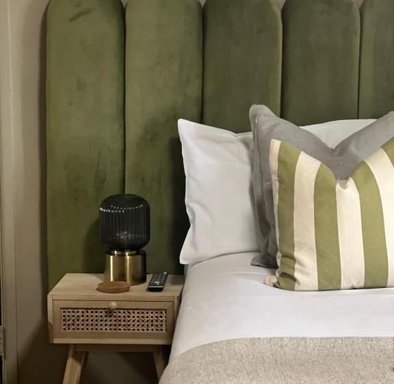 キングサイズベッドのスタンダードルーム, The Lion At West Pennard