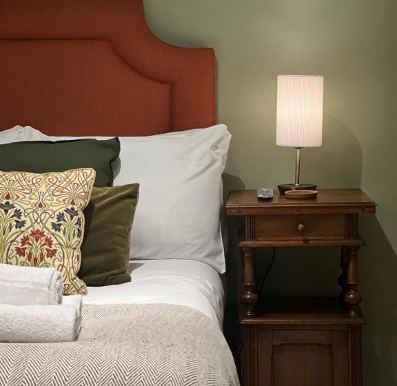 חדר דחוקס עם מיטת קינג, The Lion At West Pennard