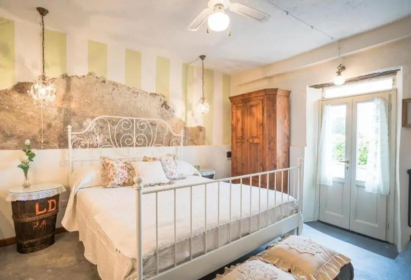 デラックスルーム, Podere Rosso Baccarà   Bed & Breakfast