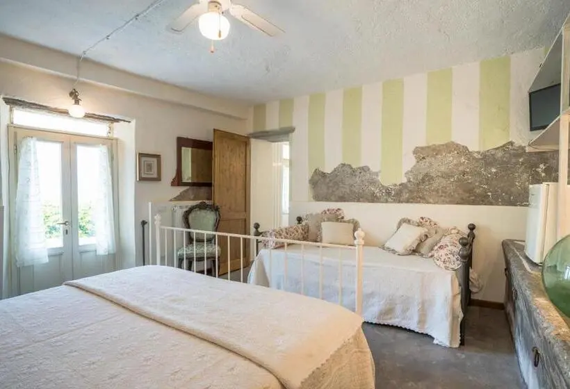 デラックスルーム, Podere Rosso Baccarà   Bed & Breakfast