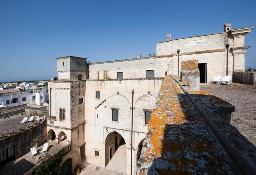 Люкс Superior 2 Спальни, Castello Di Casamassella