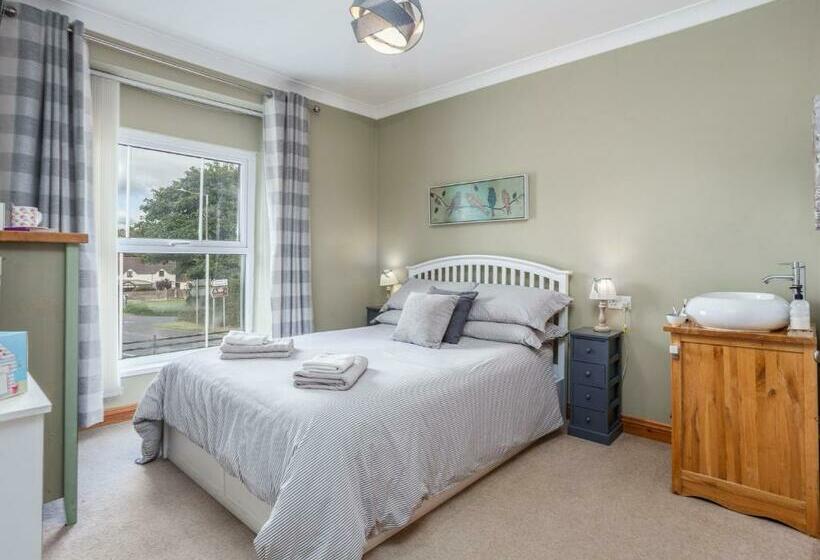 디럭스 룸, Cross Villa Accommodation