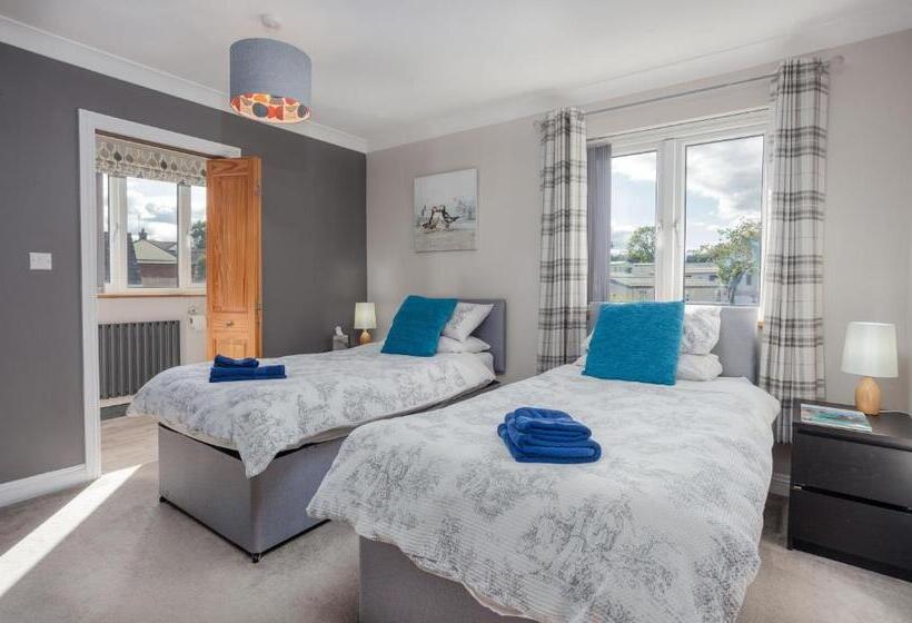 Номер Стандарт, Cross Villa Accommodation