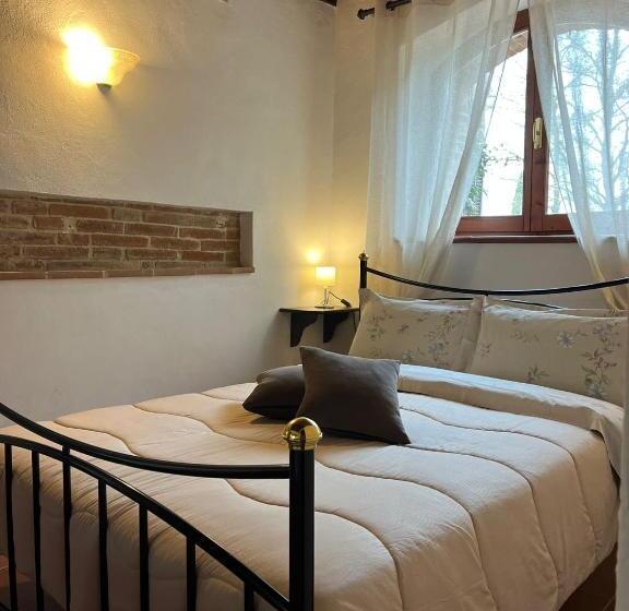 شقة غرفة واحدة, Agriturismo Palazzo Val Del Sasso