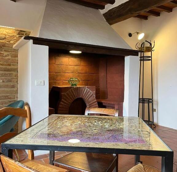 شقة غرفتين, Agriturismo Palazzo Val Del Sasso