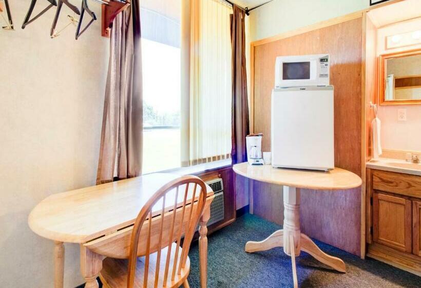 غرفة قياسية سرير كينج, Oyo  Drumright I44 Ok