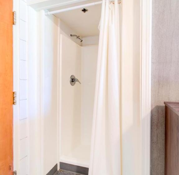 غرفه قياسيه سريرين مزدوجين, Oyo  Drumright I44 Ok