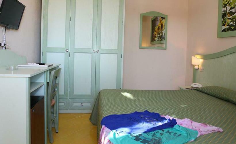 Номер Стандарт, Sardi