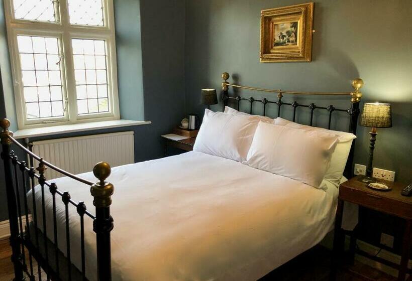 Номер Стандарт, The Wheatsheaf At Beetham