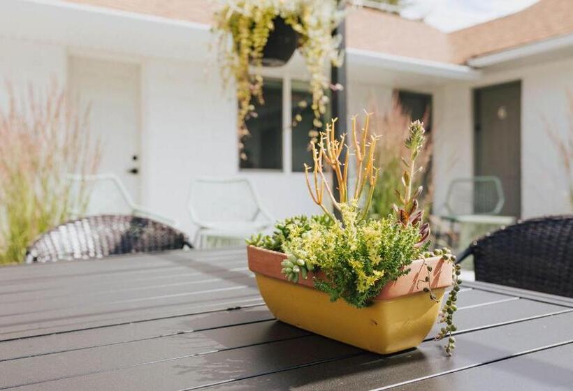 Deluxe Stúdió Szoba, Naramata Courtyard Suites