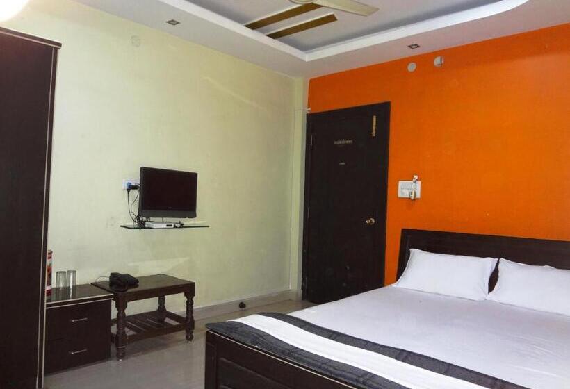 חדר אקונומי, Parvati Palace Sehore