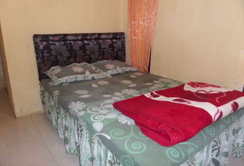 חדר אקונומי, Villa Anna