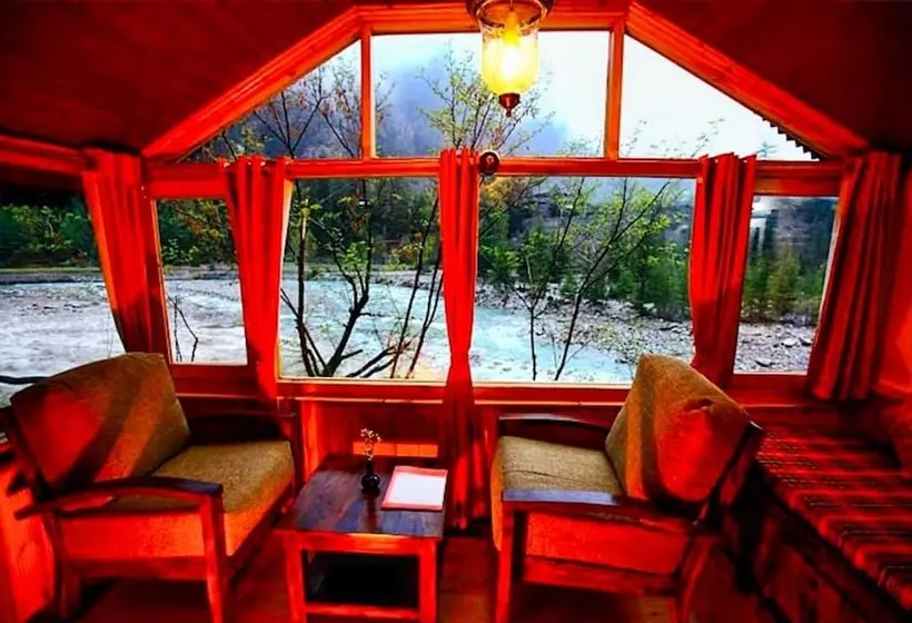 キャビン, Banjara Camp And Retreat Sangla