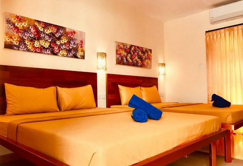 带2个双人床的标准工作室, Familytel Bali