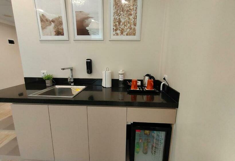 סוויטה אקזקיוטיב, Villa Emitta