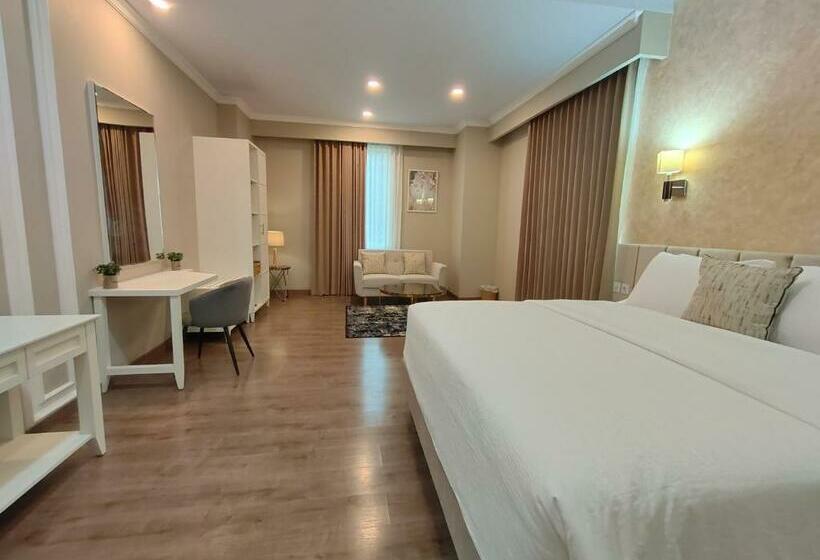 이그제큐티브 스위트, Villa Emitta