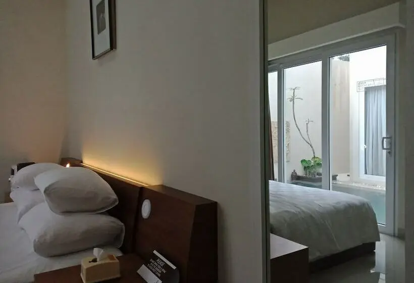 ２ベッドルームのデラックスビラ, Abhaya Villa
