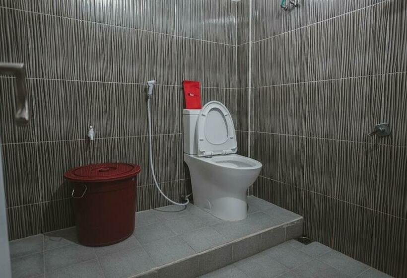 Номер Стандарт, Reddoorz Syariah @ Jalan Dieng