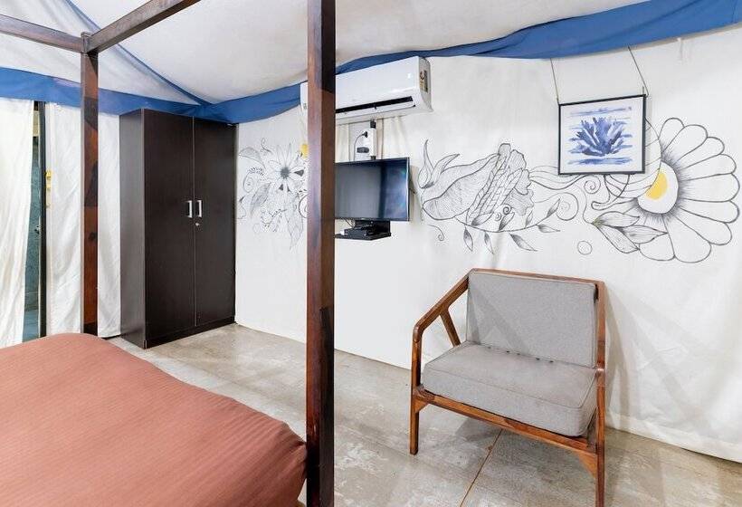 Deluxe Tent, Forest Hills At Tala